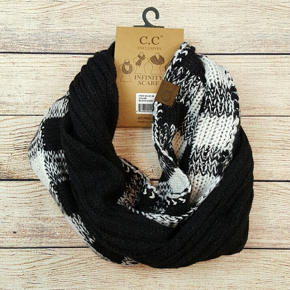 C.C. buffalo check print infinity scarf - Picture 3 of 4